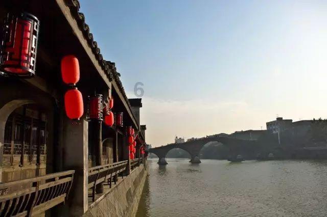 摆地摊卖茶叶利润高不高，什么价位最合适，应该怎样操作，是卖散茶好还是包装茶好？游戏画面